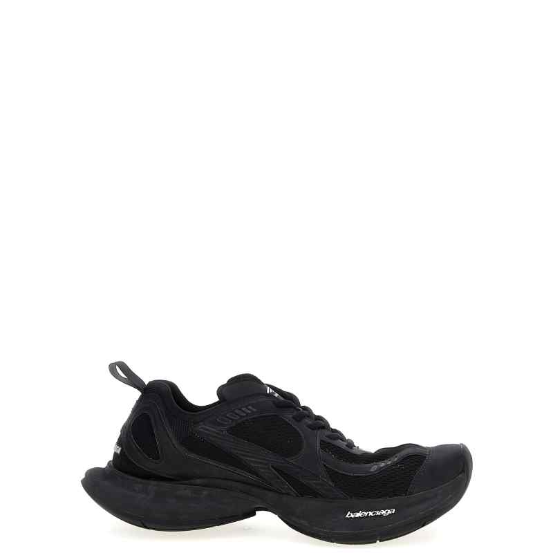 793945WFLGY1000_01_M_2025-03-21T12-09-32.517Z-2 Balenciaga Circuit Sneakers