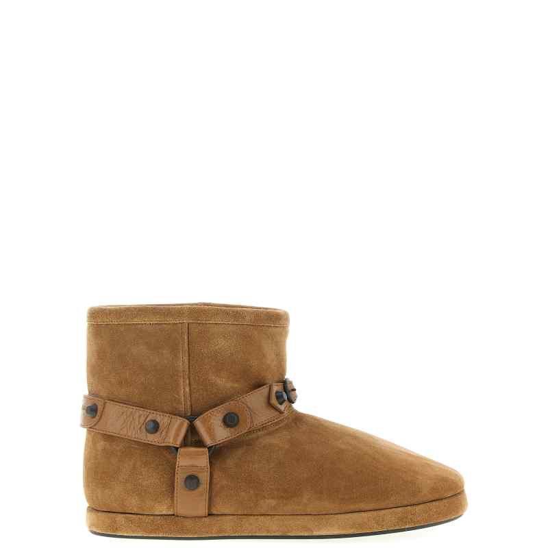 845895WBFC39318_01_M_2025-10-23T07-07-57.05Z-4 Balenciaga Alaska Soft Ankle Boots