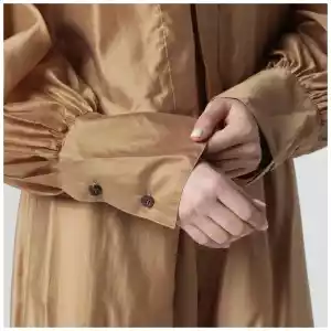 TheLatest Lightweight muslin blouse in nude