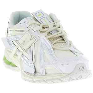 New Balance 1906 Sneakers