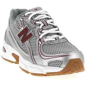 New Balance 740 Sneakers