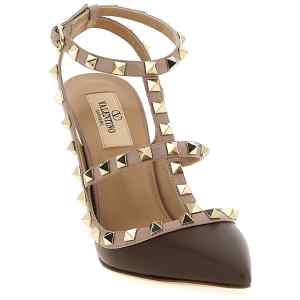 Valentino Garavani Rockstud Pumps