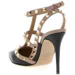 Valentino Garavani Rockstud Pumps