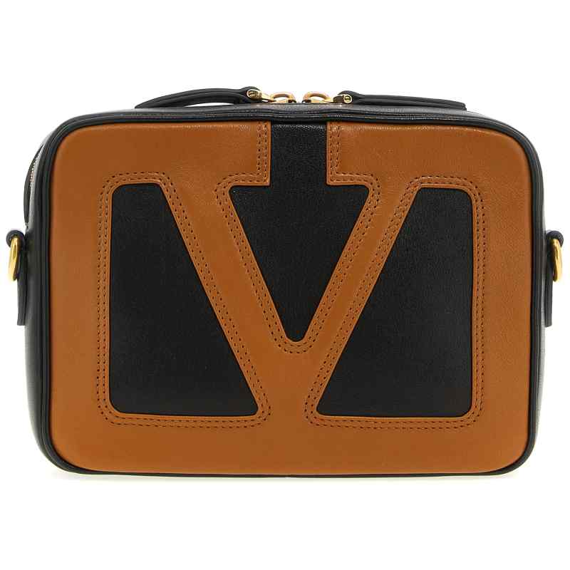 Y2B0R86PTJRFA_01_M_2025-05-08T08-57-22.312Z-1 Valentino Garavani Viva Superstar Shoulder Bag