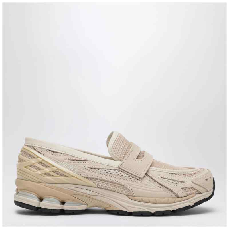 New Balance Beige 1906L loafer sneaker