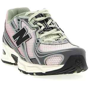 New Balance 740 Sneakers
