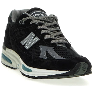 New Balance 991v2 Sneakers
