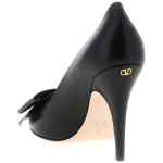 Valentino Garavani Bowow Pumps