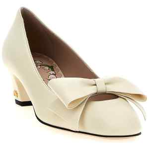 Valentino Garavani Bowow Pumps