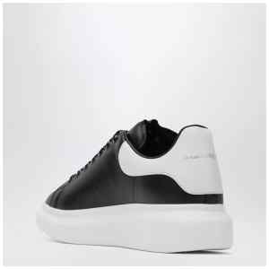 Alexander McQueen Oversized black/white sneakers