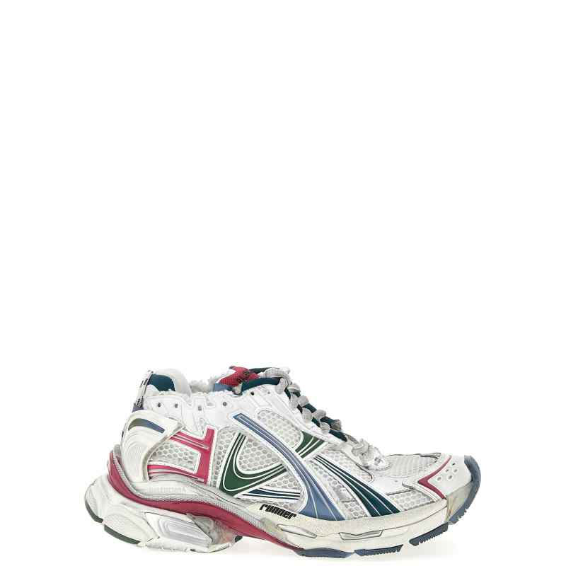 772774W3RMU9934_01_M_2025-09-02T07-39-41.061Z-1 Balenciaga Runner Sneakers