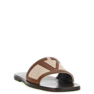 Valentino Garavani Vlogo Signature Slides
