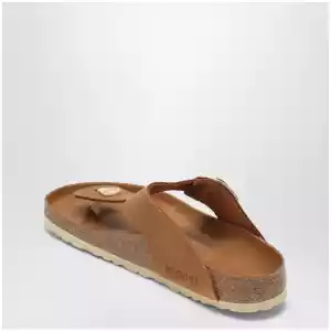 Birkenstock Gizeh Big Buckle slides in Cognac