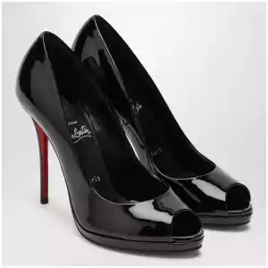 Christian Louboutin Lady Z black patent calfskin pumps