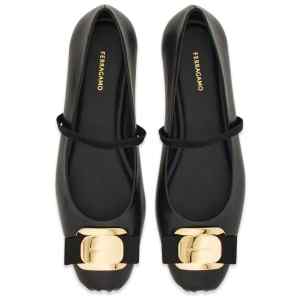 Ferragamo New Vara plate ballet flat