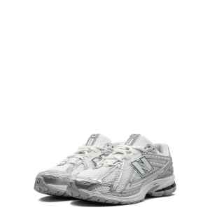 New Balance 1906R Sneakers