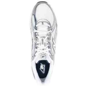 New Balance 740 Sneakers