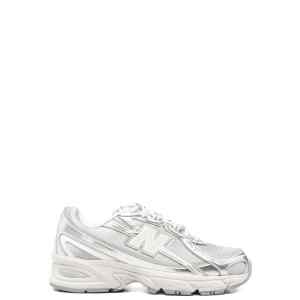 New Balance 740 Sneakers