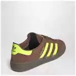 adidas Originals Sneaker München in brown/yellow suede