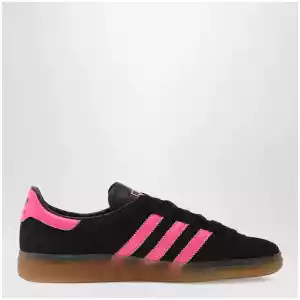 adidas Originals Sneaker München in black/fuchsia suede