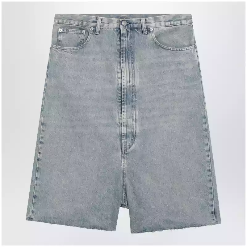 S67MU0065M30066_S_MARGI-962.x Maison Margiela Low-crotch denim bermuda shorts in ice blue