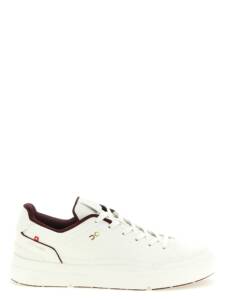 On The Roger Centre Court Sneakers