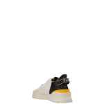 Fendi Flow Sneakers