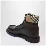 Burberry Brown leather amphibian rogue