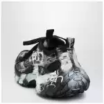 Balenciaga White/black 6XL sneakers with spray details