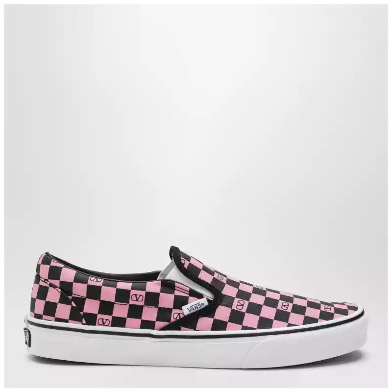 Valentino Garavani X Vans Slip-On Sneakers orchid pink/black with VLogo Checkerboard print