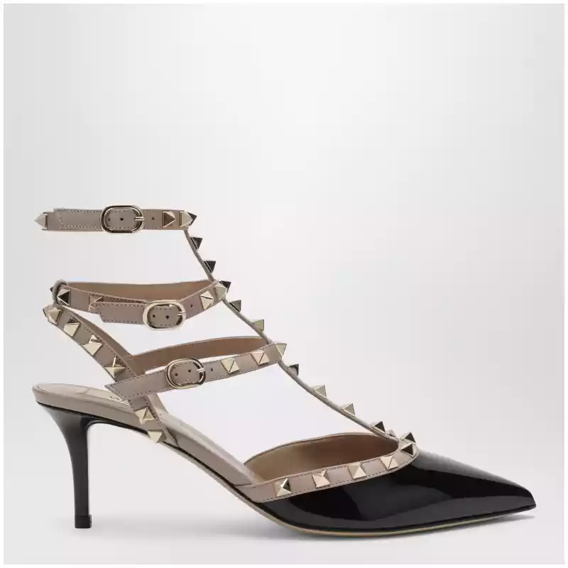 Valentino Garavani Rockstud strap pumps in patent leather, black/powder