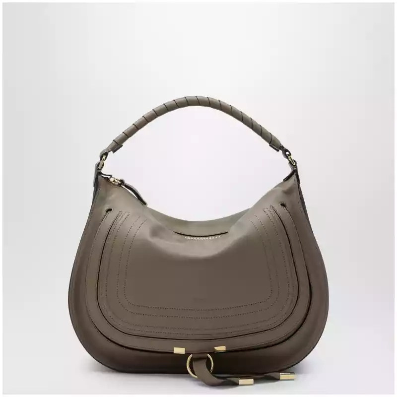 CH26SS881R35_T_CHLOE-28H.a Chloé Taupe Marcie shoulder bag in leather