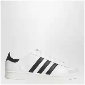 adidas Originals Jabbar Lo sneakers in white and black