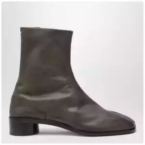 Maison Margiela Tabi ankle boot in brown leather