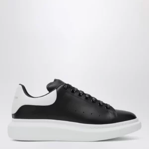 Alexander McQueen Oversized black/white Sneakers
