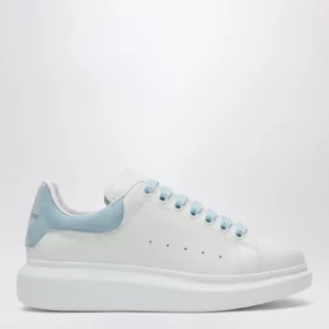Alexander McQueen Oversize sneakers in white/powder blue