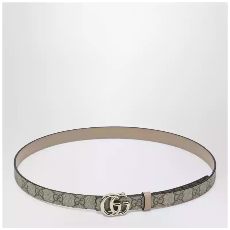 GUCCI Thin reversible GG Marmont belt in beige/GG Supreme