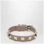 Valentino Garavani Rockstud bracelet in powder pink leather