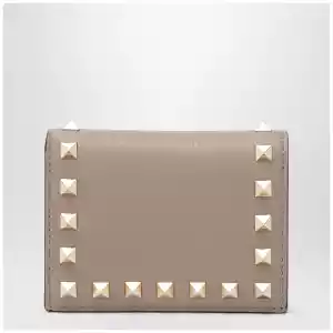 Valentino Garavani Rockstud wallet in powder pink leather
