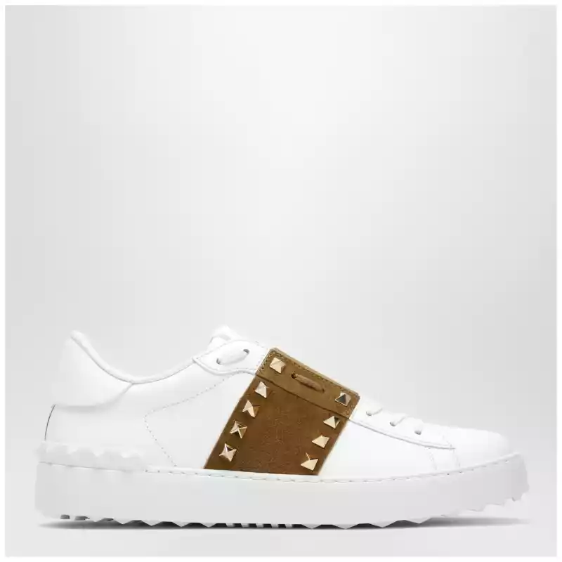 Valentino Garavani Rockstud Untitled trainers in white leather/beige Havana