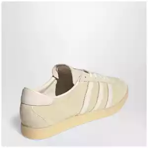 adidas Originals Gazelle Indoor sneakers in Warm Vanilla / Off White / Gum