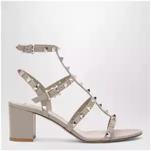 Valentino Garavani Rockstud sandals with blush-colored straps
