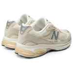 NEW BALANCE Sneakers BROWN