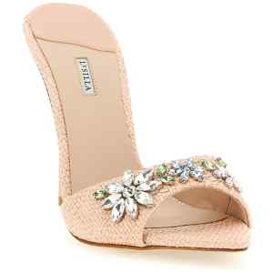 Le Silla Prairie Sandals