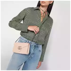 GUCCI GG Marmont pink wallet with chain
