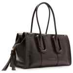 Marc Jacobs The Carryall Medium Leather Tote