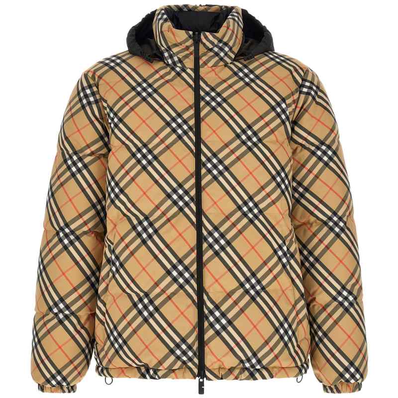 8131877SANDIPCHECK_01_M_2026-08-18T09-58-38.458Z Burberry Snowdon Down Jacket