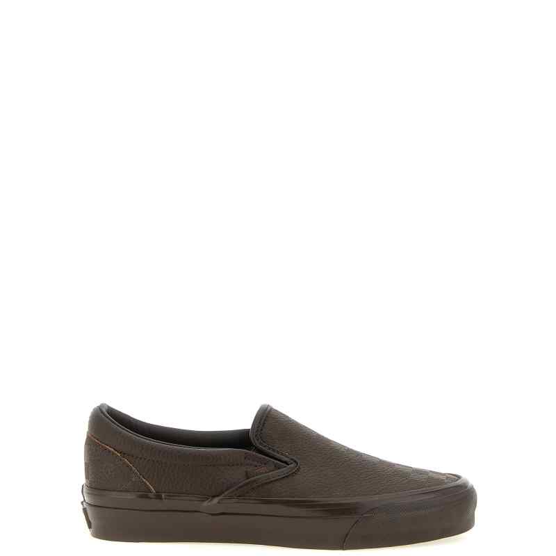 VN000E963N11_01_M_2026-08-19T10-45-03.139Z Vans Premium Slip-on 98 Sneakers