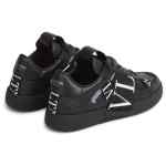Valentino Garavani Sneakers BLACK