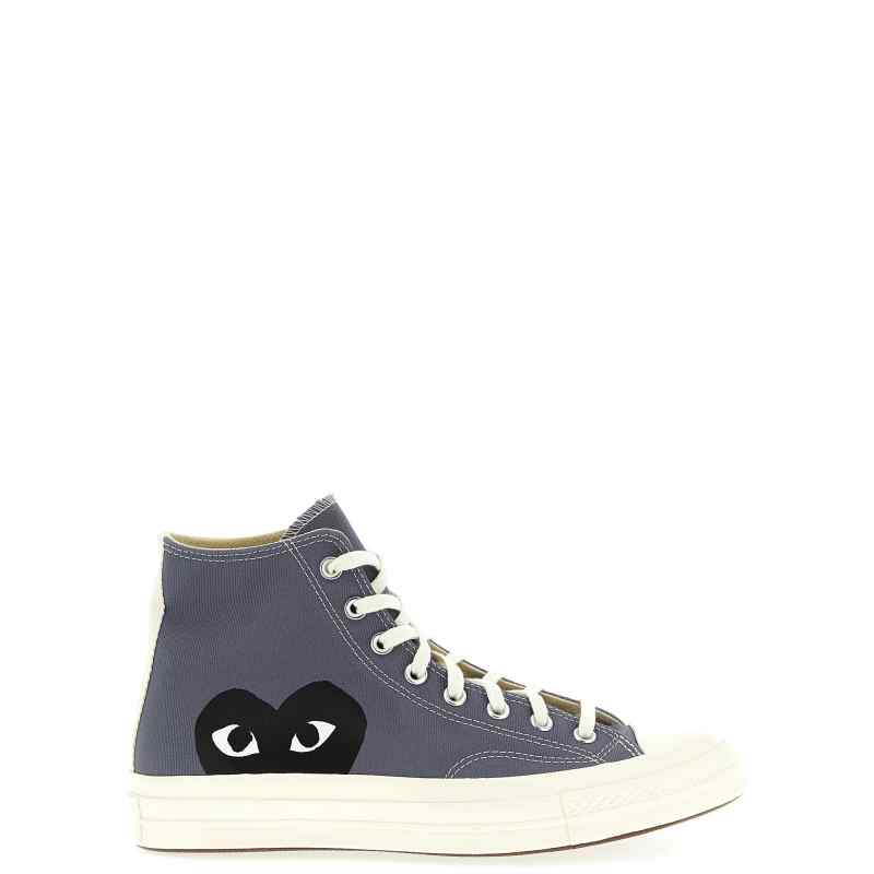 AZK1221_01_M_2025-10-10T08-31-04.592Z-2 Comme Des Garçons Play Converse X Commedesgarçons Play Chuck 70 Sneakers